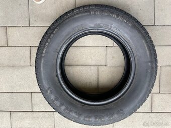 Predám letné pneumatiky Semperit 205/70 R15 - 2