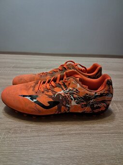 Predam chlapčenské kopačky zn. Joma - 2