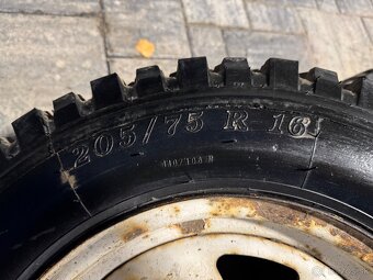 Kolesa Colway 205/75 R16 6x139.7 - 2