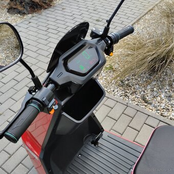 Invalidný vozík - 2