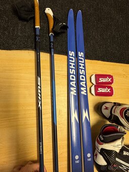 Set na bezecke lyzovanie Madshus - 2