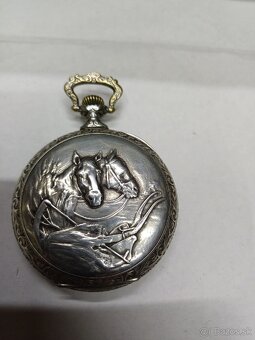 Predám starozitne hodinky - 2