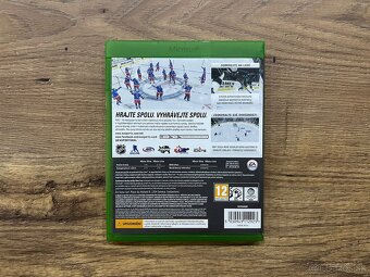 NHL 16 CZ na Xbox One - 2
