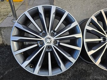 kolesa Skoda Superb Trinity 5x112 r19 - 2