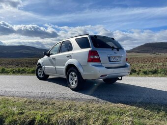 Kia Sorento 2.5 CRDI 4x4 125 kw AUTOMAT - 2