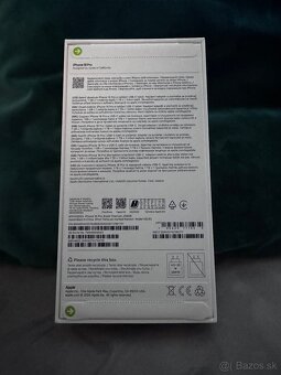 Apple Iphone 16 Pro - 2