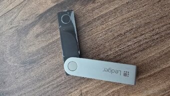 Ledger Nano X - 2