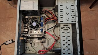 Kancelárske PC + LCD + klavesnica + myš + reproduktory - 2