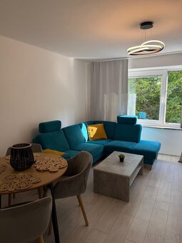 Prenájom 3 izbový byt Nitra-úplne centrum mesta - 2