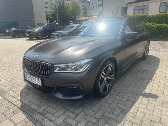 BMW 740XD - 2