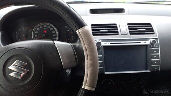 Suzuki Swift - 2