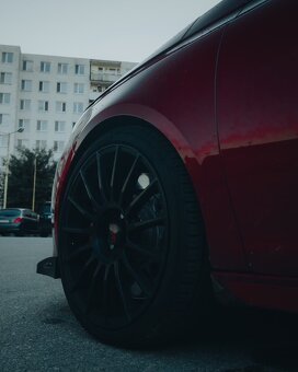 Peugeot 308 GTI 2017 1.6l 200kw benzín - 2