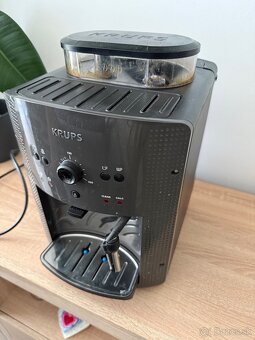 Kavovar KRUPS essential - 2