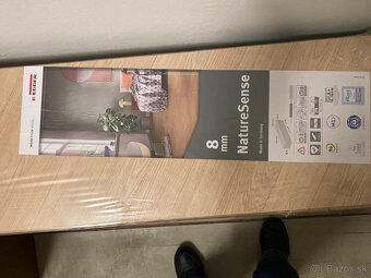 Predám plávajúcu podlahu zn. EGGER - 2