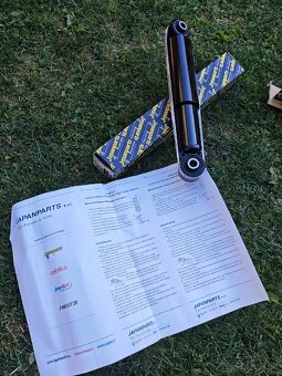 Zadný tlmič Toyota RAV4 2008 - 2