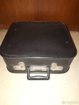 Predám písací stroj - 2