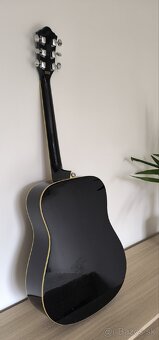 Gitara znacky Ibanez - 2