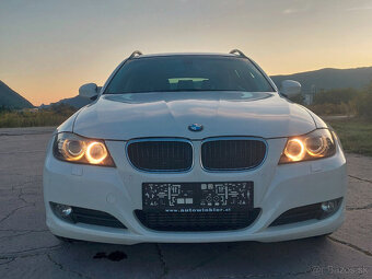BMW Rad 3 Touring 320d xDrive A/T - 2