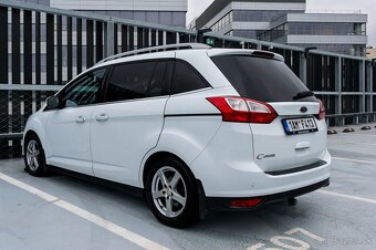 Ford Grand C-Max 2.0 TDCi TITANIUM (7-míst) - 2