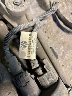 Servoriadenie Volkswagen Golf 5 - 2