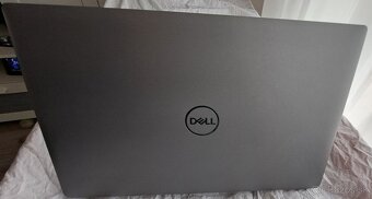 Dell Latitude 5520 - 2