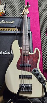 Basgitara 2000 Fender jazz bass V - 2