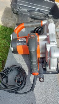 Kotucova pila Black&Decker - 2