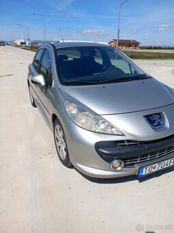 Peugeot 207 1.6 hdi - 2
