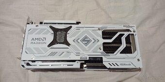 RX 9070 Asrock Steel Legend - 2