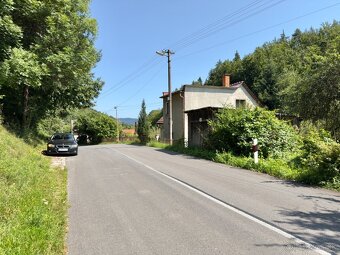 Rodinný dom – Nitrianske Pravno/Chvojnica, 1081 m², 120 000 - 2