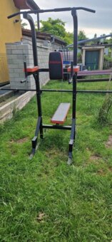 Predám posilňovací stroj + závažia - 2