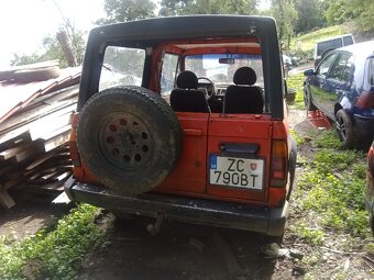 Predám dva isuzu trooper 2.3 diesel - 2