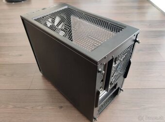 Predám PC skrinku Fractal Design Define Nano S (Mini‑ITX) - 2