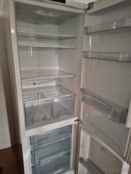 Predam chladnicku s mraznickou. - 2