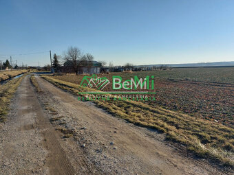 Predaj  pozemok-orná pôda, Nitra-Janíkovce(060-14-ERF) - 2