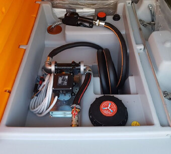 Mobilná nádrž na naftu DT-MOBIL 980 litrov, -230V - 2