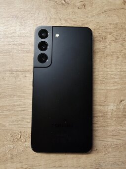 Samsung S22 - 2