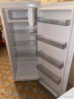 Ladnicka - Gorenje RB4142ANW zanovna - 2