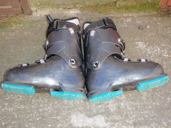 dámske Tecnica č,38,5,top stav, - 2