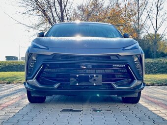 Nový Dongfeng Forthing T5 Evo HEV 1.5 A/T - 2