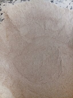 Predám pšeničny šrot - 2