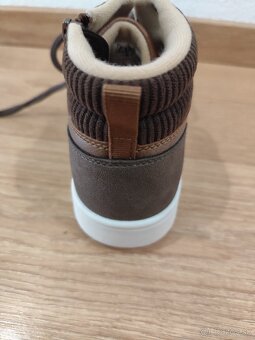 Chlapcenske topanky - 2