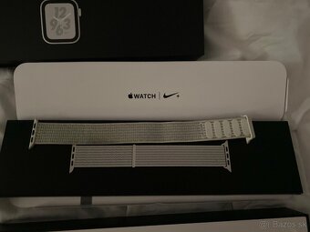 Apple Watch series 4 Nike + , 40MM - 2
