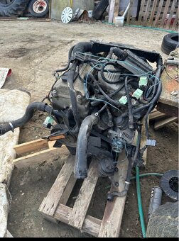 Motor BMW e36 316i - 2