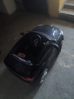 Darujem elektrické autíčko - 2