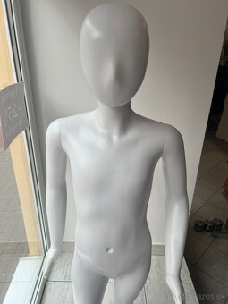 Detská figurína biela - dievča 140 cm - 2