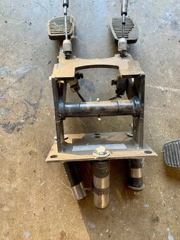 Pomocné prídavné pedále - 2