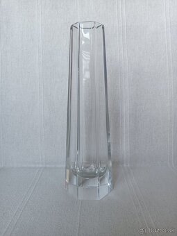 Váza brúsené sklo - 2