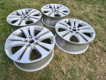 Elektróny Kia r18 5x114,3 - 2