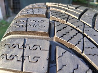 215/60 r17 zimne pneumatiky - 2